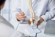 Choosing Between Disc Replacement and Fusion: What Patients Should Know